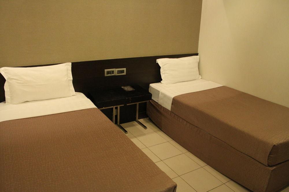 Hong Kong King'S Hotel Dış mekan fotoğraf