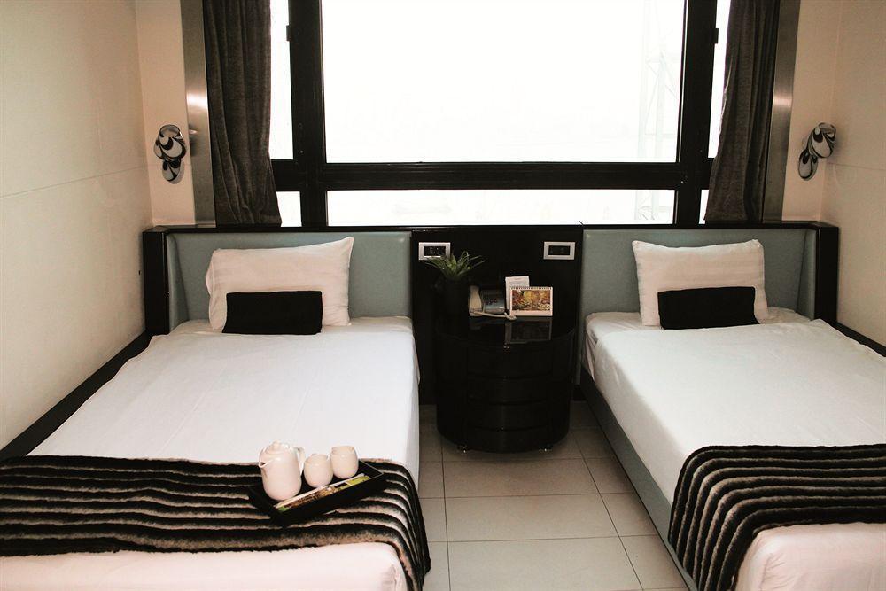Hong Kong King'S Hotel Dış mekan fotoğraf